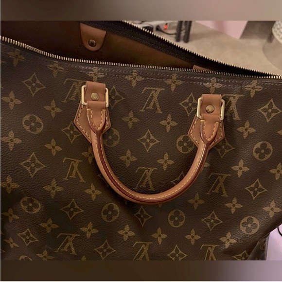 Louis Vuitton Monogram Speedy 40 - Picture 5 of 11